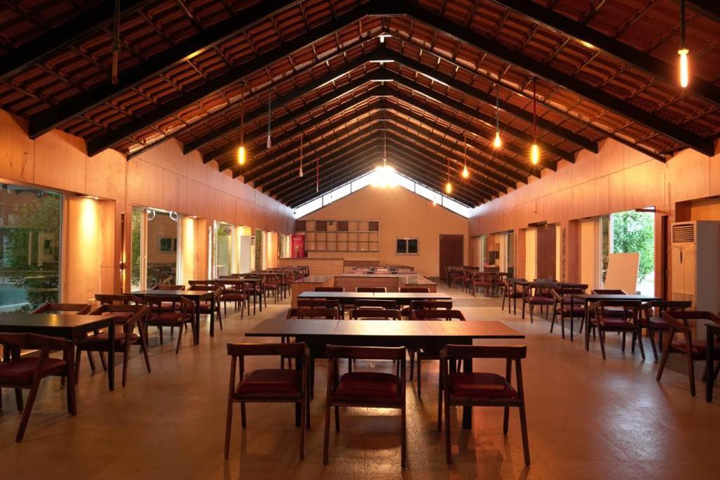 One Resorts & Convention Annavaram Kültér fotó