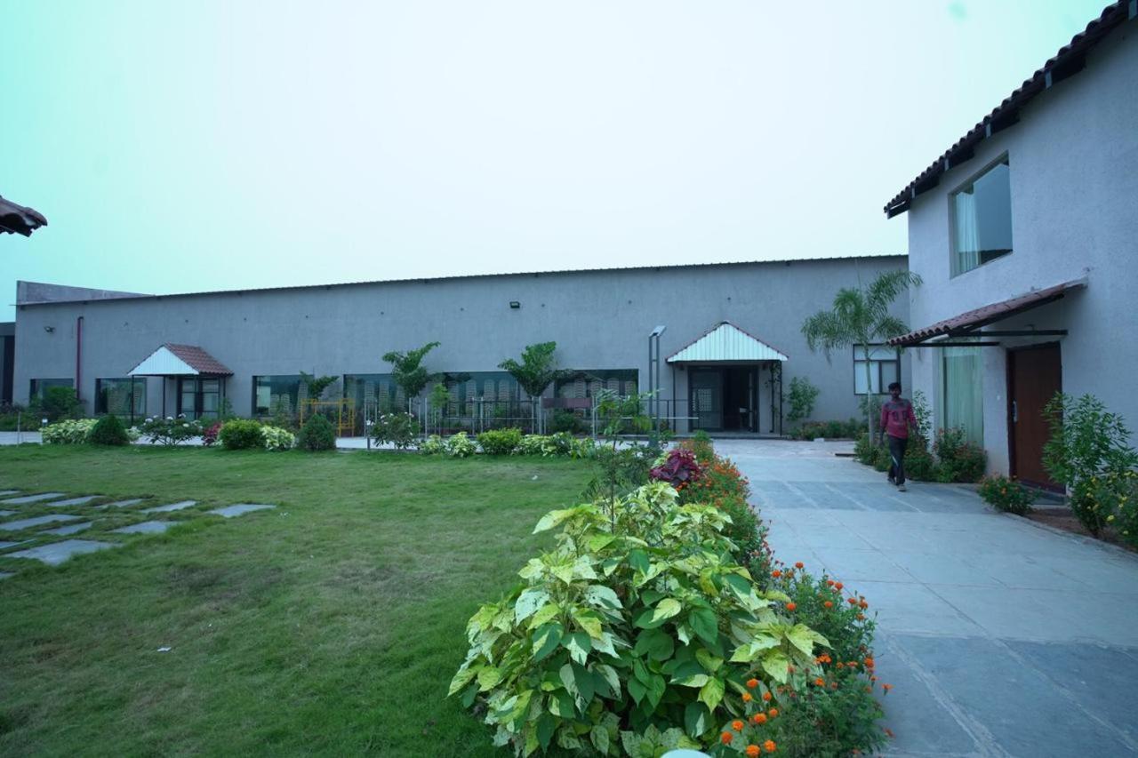 One Resorts & Convention Annavaram Kültér fotó